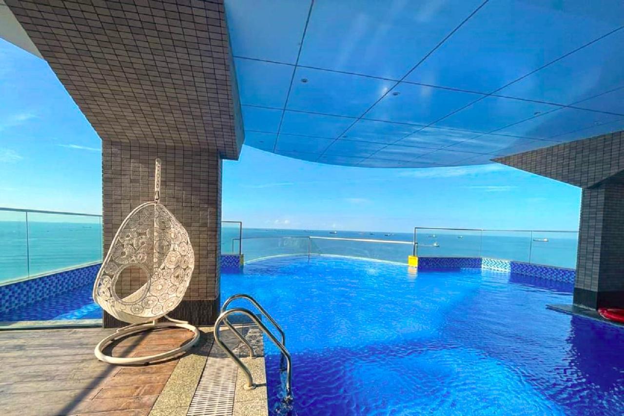 Mermaid Seaside Hotel Vung Tau Esterno foto
