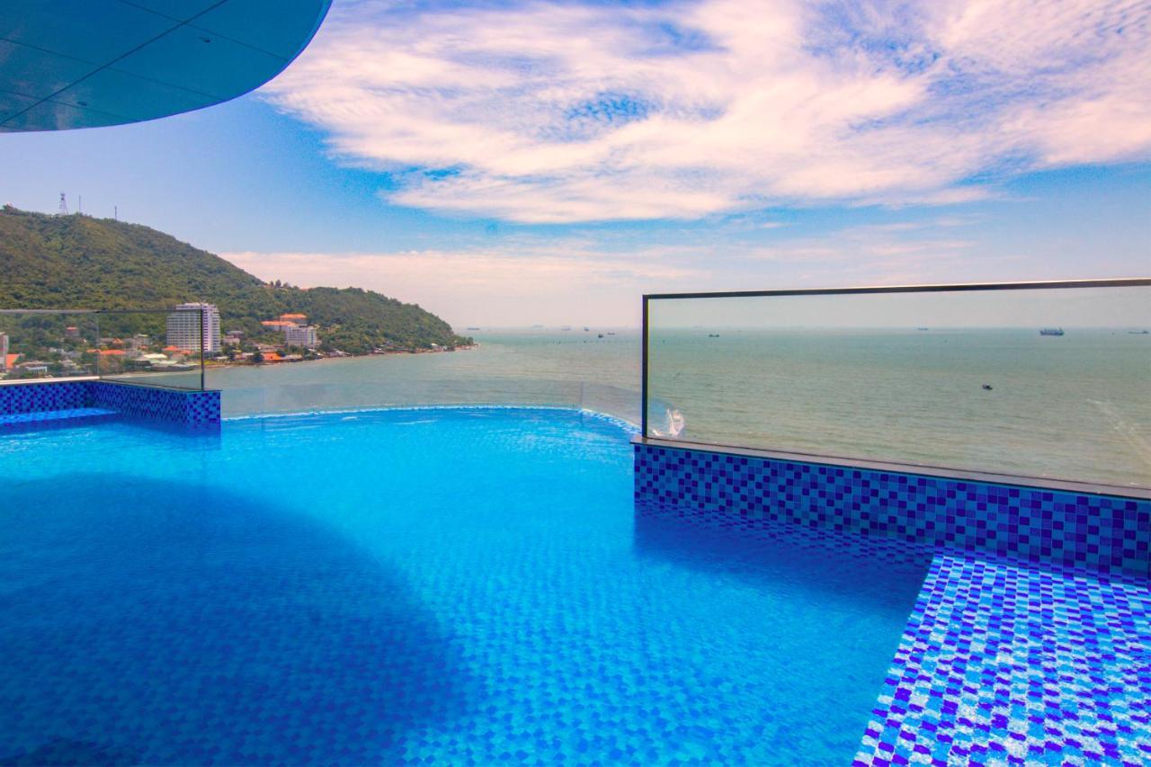 Mermaid Seaside Hotel Vung Tau Esterno foto